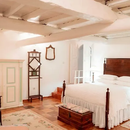 Casa De Cima - Muralha Do Castelo De Βίλα